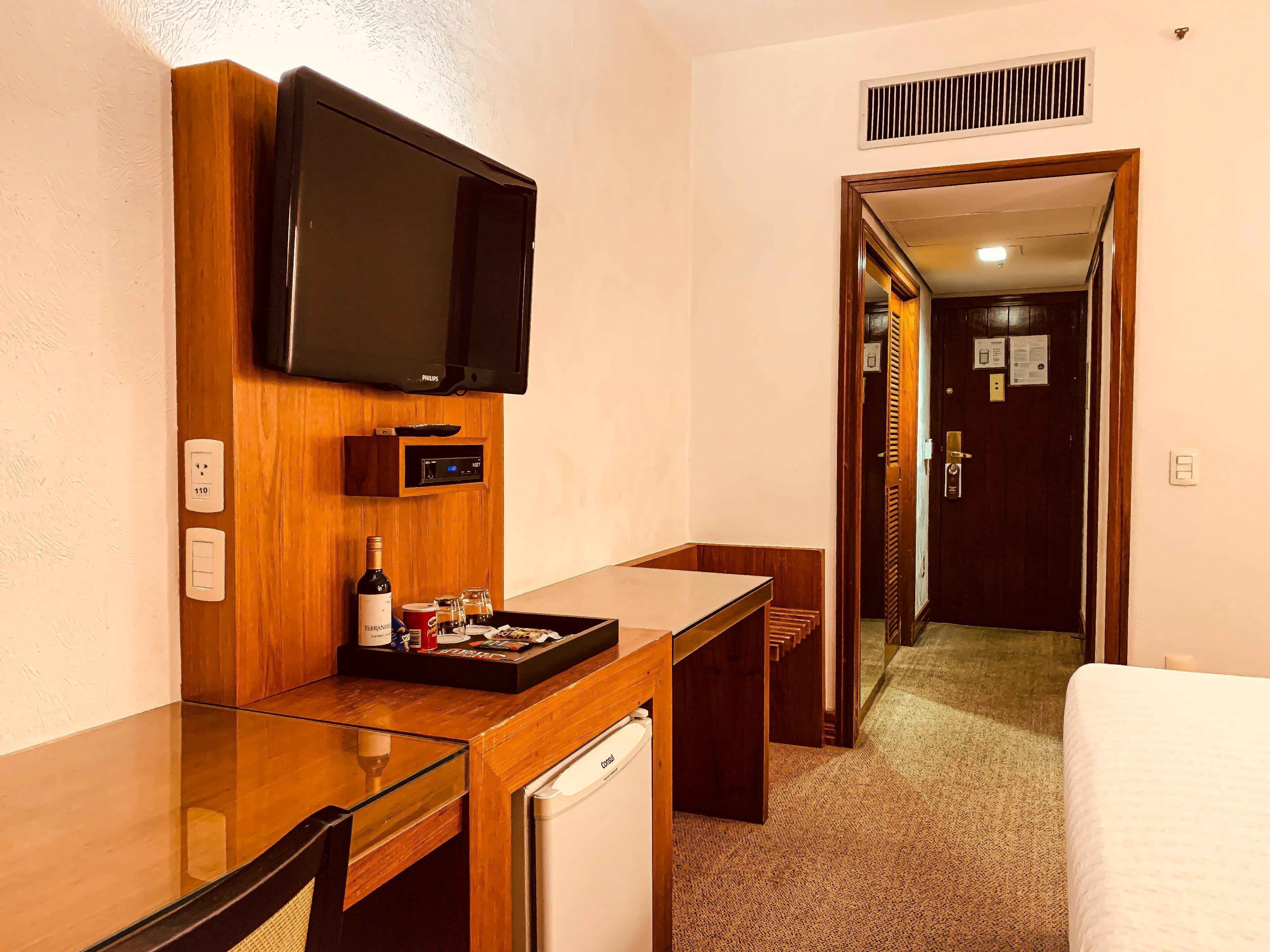 Ouro Minas Hotel Belo Horizonte, Dolce By Wyndham Exterior foto A room at the hotel