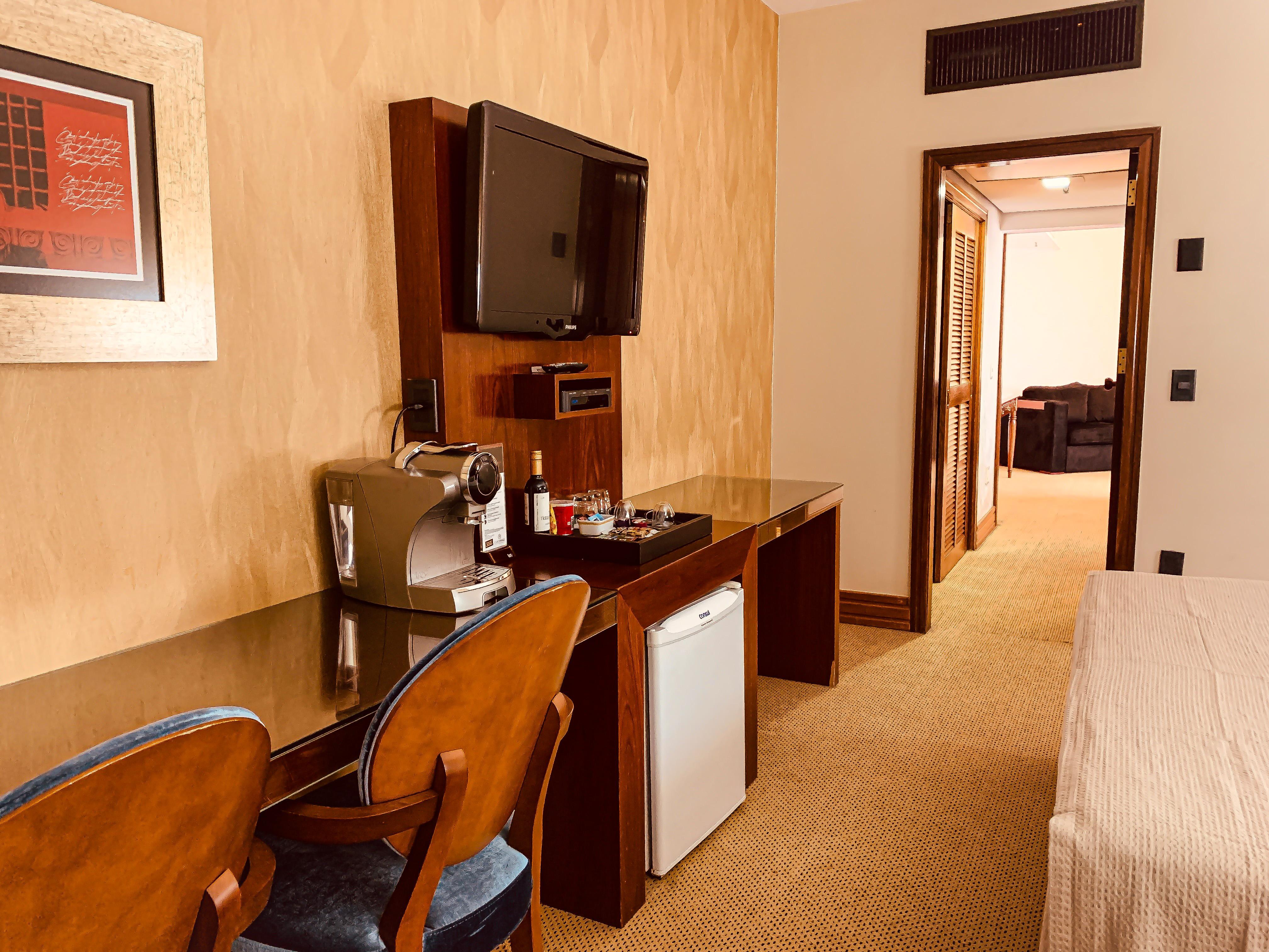 Ouro Minas Hotel Belo Horizonte, Dolce By Wyndham Exterior foto A room at the hotel